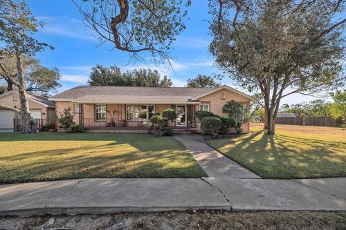 503 Main St, Roscoe, TX, 79545-3017 | Card Image