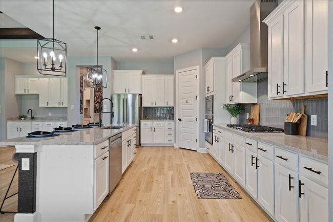 17208 Howdy Way, House other with 4 bedrooms, 3 bathrooms and 4 parking in Manor TX | Image 16