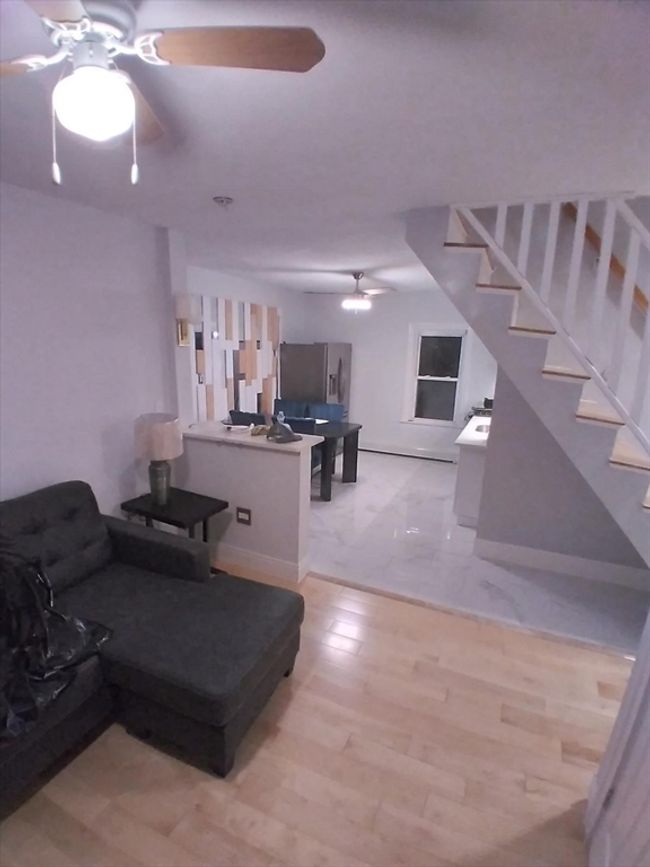 14 Russell St, Home with 6 bedrooms, 2 bathrooms and 5 parking in Everett MA | Image 18