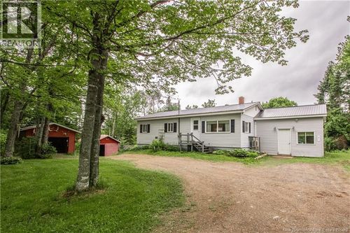 947 Guthrie Rd, Midland Kings Co, NB, E5T2G9 | Card Image