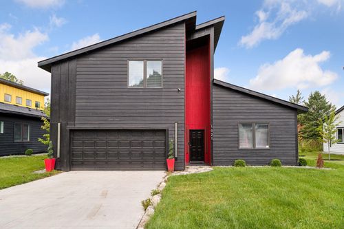 1021 Gardner St, Wayzata, MN, 55391-1128 | Card Image