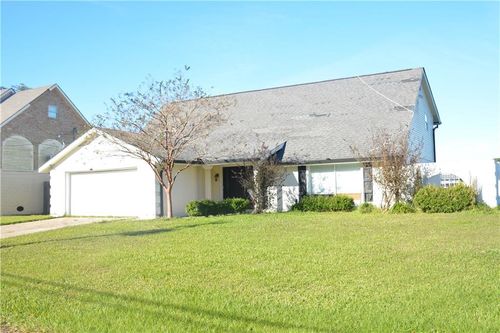 3065 S Palm Dr, Slidell, LA, 70458-4245 | Card Image
