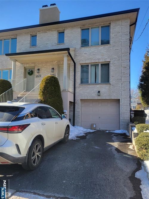 2481 8th Street, Fort Lee, NJ, 07024 | Card Image