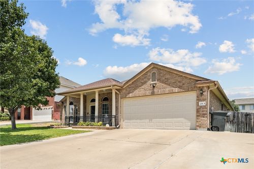 213 Gracie Ct, Harker Heights, TX, 76548-7481 | Card Image