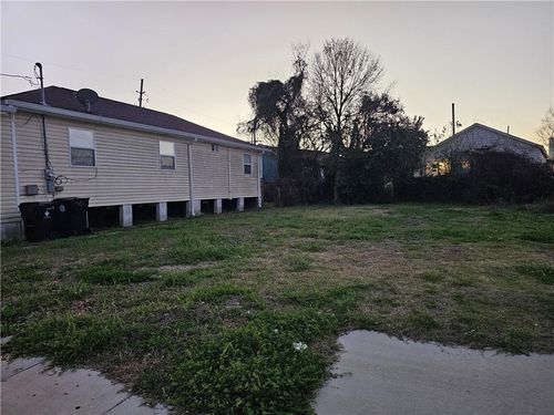 1335 S Telemachus St, New Orleans, LA, 70125-1651 | Card Image