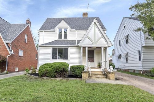 15600 Greenway Rd, Cleveland, OH, 44111-3012 | Card Image