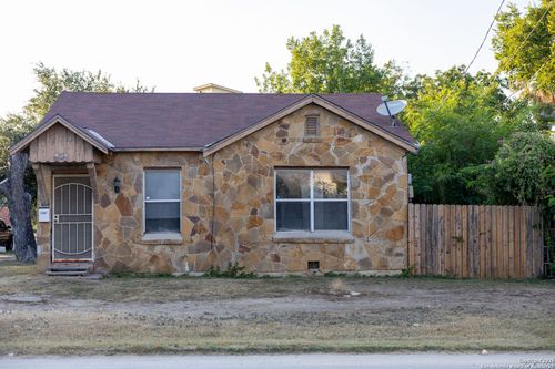 1107 E Euclid Ave, San Antonio, TX, 78212-4507 | Card Image
