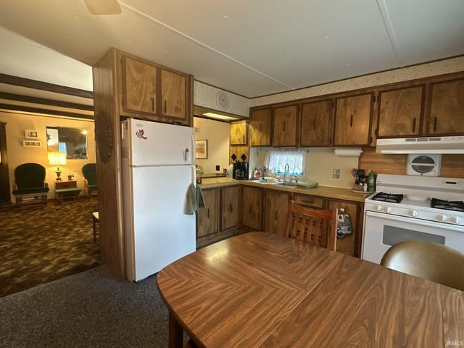 23 Ems B6a Ln, House other with 3 bedrooms, 2 bathrooms and null parking in Leesburg IN | Image 25