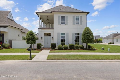 107 Everett Rdg, Lafayette, LA, 70508-7394 | Card Image