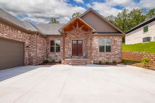 9313 Wooddale Dr, Sherwood, AR, 72120-5130 | Card Image