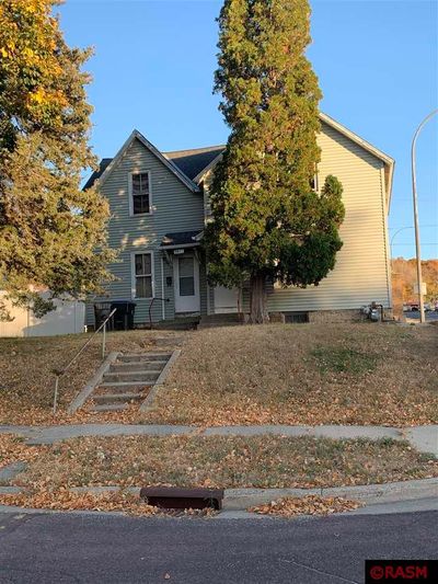 901 N 4th Street, House other with 2 bedrooms, 1 bathrooms and null parking in Mankato MN | Image 1