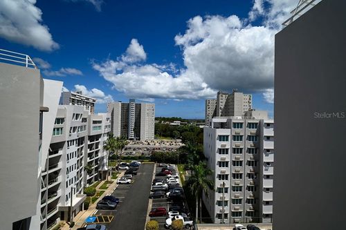 9-71-9 Palacios Del Escorial, CAROLINA, PR, 00987-6027 | Card Image