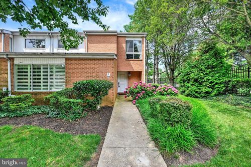 2-2 Lamplighter Ct, PIKESVILLE, MD, 21208-6368 | Card Image