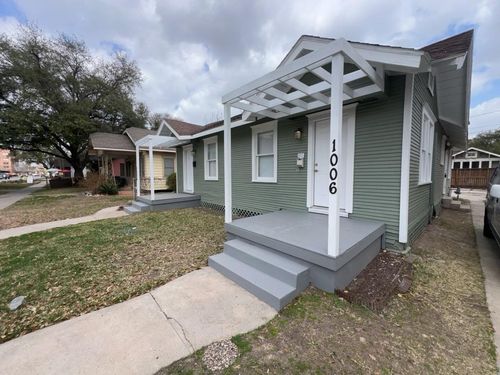 1006 Studewood St, Houston, TX, 77008-7140 | Card Image