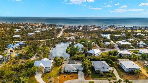 486 Lake Murex Cir, SANIBEL, FL, 33957-5525 | Card Image