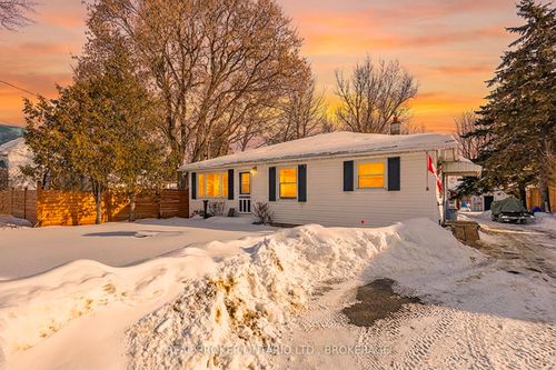 4380 William St, Harrowsmith, ON, K0H1V0 | Card Image