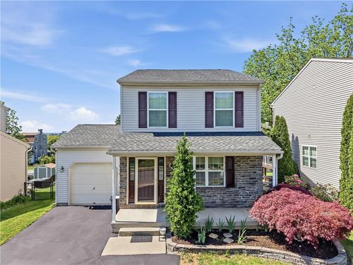109 W Martin St, Allentown, PA, 18103-5831 | Card Image