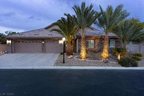 6012 Chessington Ave, Las Vegas, NV, 89131-2326 | Card Image