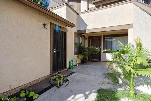 1031 W Central, Santa Ana, CA, 92707 | Card Image