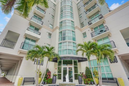 apt-639-600 S Dixie Hwy, West Palm Beach, FL, 33401-5844 | Card Image