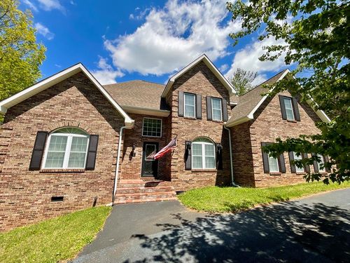 169 Oakside Dr, Hillsville, VA, 24343-1589 | Card Image
