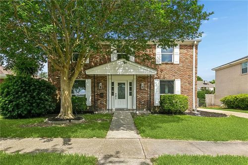 33 Antigua Dr, Kenner, LA, 70065-3504 | Card Image