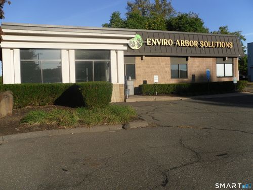 8 Ella Grasso Tpke, Windsor Locks, CT, 06096-1015 | Card Image