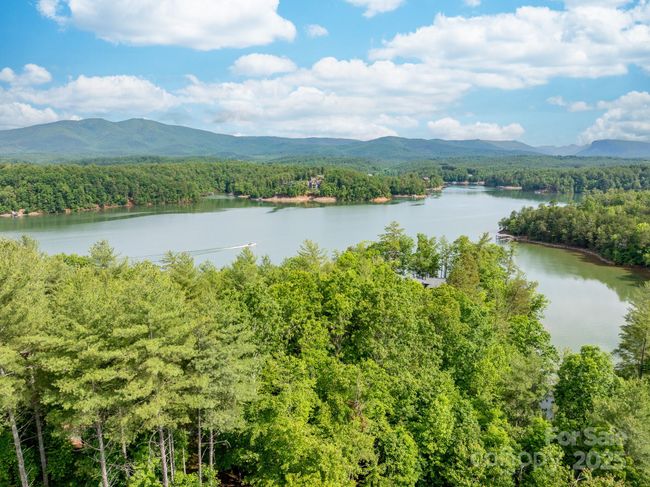 Retreat to the mountains and enjoy the views! | Image 43