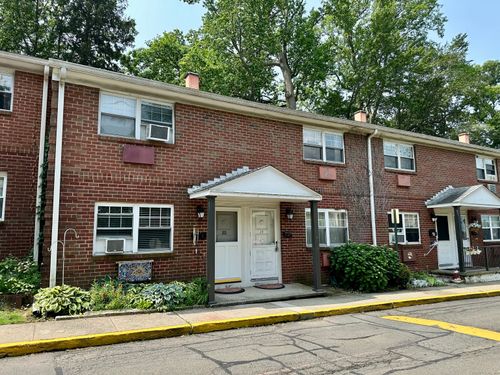 apt-19-24 Woodward Avenue, New Haven, CT, 06512 | Card Image