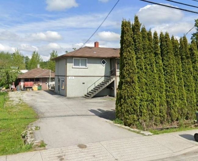 411 Ewen Avenue, House other with 3 bedrooms, 1 bathrooms and null parking in New Westminster BC | Image 1