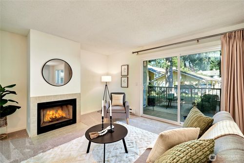 apt-f2-14611 Ne 50th Pl, Bellevue, WA, 98007-3017 | Card Image