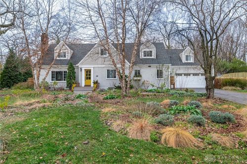 2225 Coolidge Dr, Oakwood, OH, 45419-2564 | Card Image