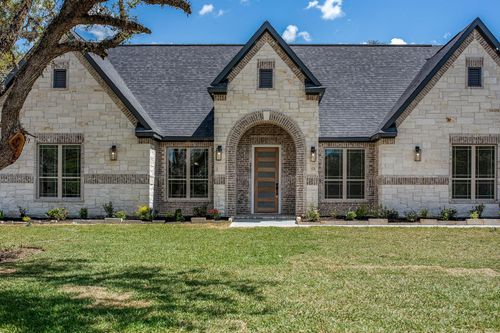 114 Center Tree Dr, Palacios, TX, 77465-1109 | Card Image