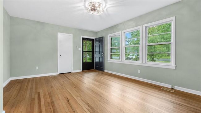 524 Elliott Dr Nw, House other with 3 bedrooms, 1 bathrooms and 2 parking in Rome GA | Image 4