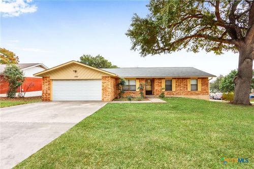 1163 Fox Run Circle, New Braunfels, TX, 78130 | Card Image