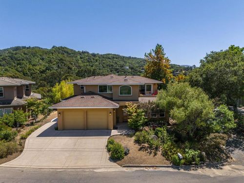 454 Upper Rd, San Rafael, CA, 94903-3035 | Card Image