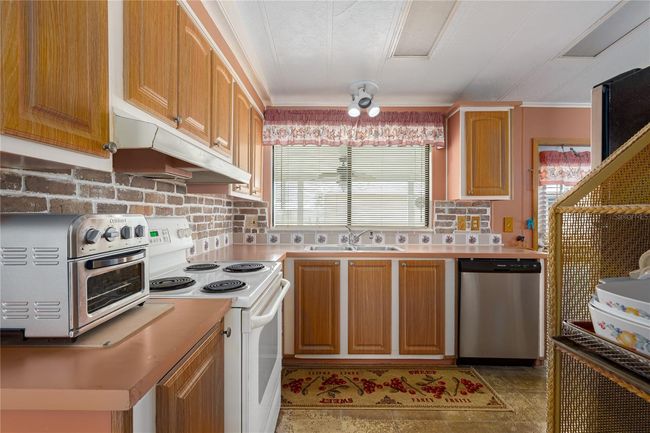3108 Dorothy Pl, House other with 2 bedrooms, 2 bathrooms and null parking in ELLENTON FL | Image 15