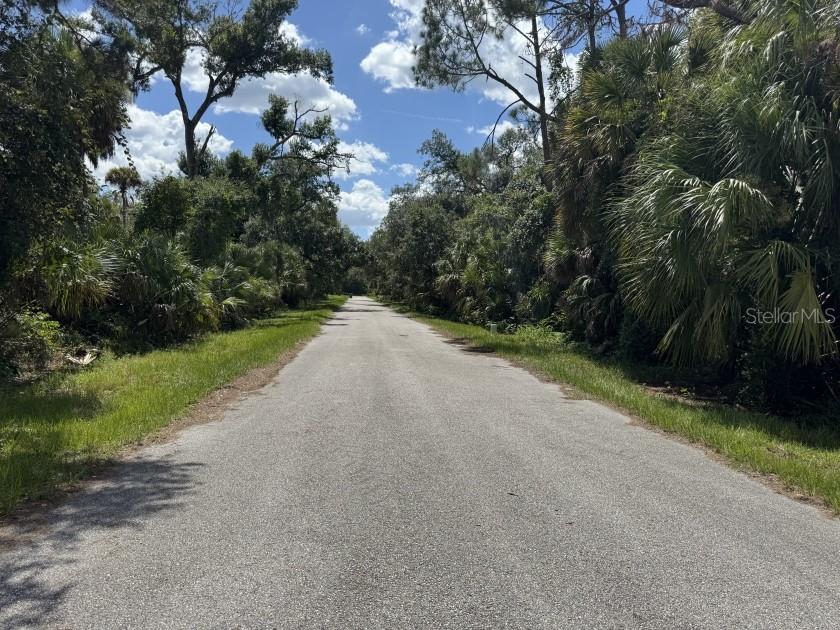 Land in NORTH PORT 4