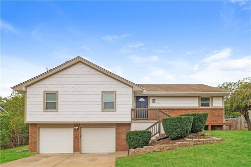 11704 Bristol Ave, Kansas City, MO, 64134-3802 | Card Image