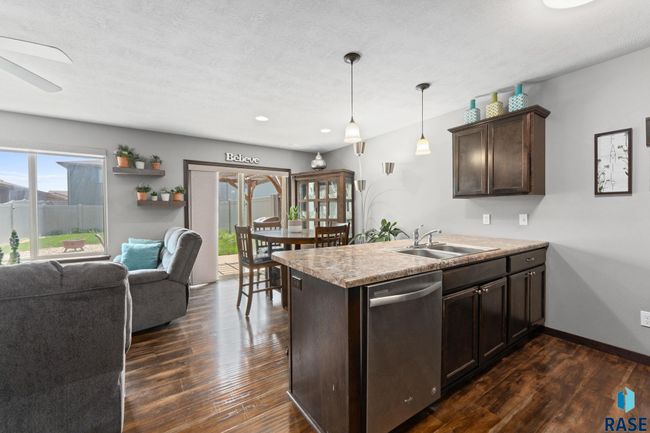 9521 W Gert St, Townhouse with 3 bedrooms, 3 bathrooms and null parking in Sioux Falls SD | Image 13