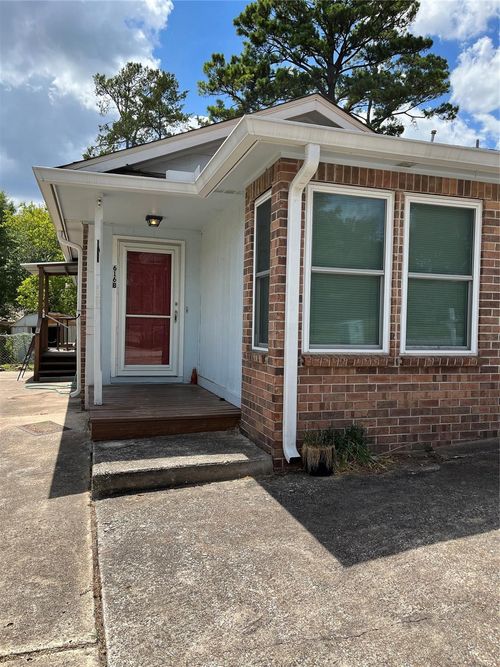 b-616-B Normal Park Dr, Huntsville, TX, 77320-3759 | Card Image