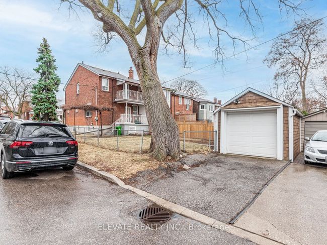 76 Appleton Ave, House other with 3 bedrooms, 2 bathrooms and 1 parking in York. ON | Image 35