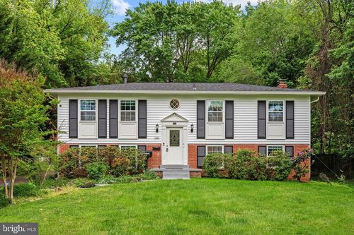 318 Lawyers Rd Nw, VIENNA, VA, 22180-4169 | Card Image