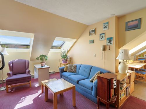 2g4-137 E Mountain Rd, Killington, VT, 05751-9615 | Card Image