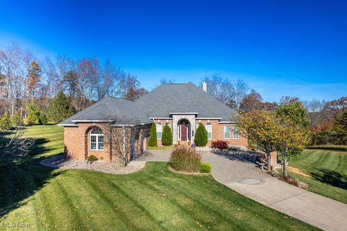 114 Shadowood Ln, Davisville, WV, 26142-8703 | Card Image