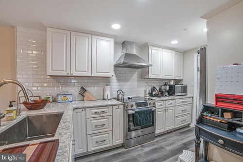 19901 Drexel Hill Cir, MONTGOMERY VILLAGE, MD, 20886-4935 | Card Image