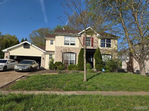 1165 English Saddle Road, Florissant, MO, 63034 | Card Image