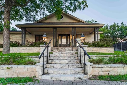 505 Avenue E, Marble Falls, TX, 78654-5831 | Card Image