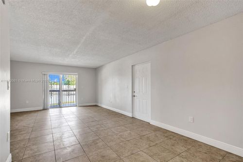 apt-204-11515 Nw 22nd Ave, Miami, FL, 33167-3075 | Card Image