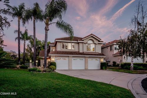 368 Pellburne Ct, Simi Valley, CA, 93065-7000 | Card Image